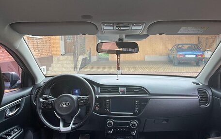 KIA Rio IV, 2017 год, 1 300 000 рублей, 5 фотография