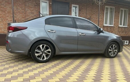 KIA Rio IV, 2017 год, 1 300 000 рублей, 4 фотография