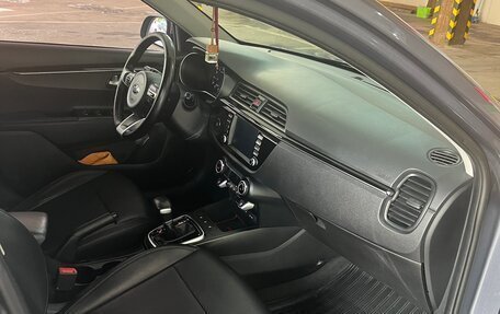 KIA Rio IV, 2017 год, 1 300 000 рублей, 13 фотография
