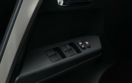 Toyota RAV4, 2019 год, 2 887 077 рублей, 21 фотография