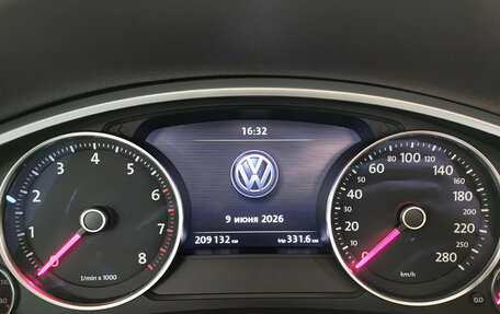 Volkswagen Touareg III, 2013 год, 2 250 000 рублей, 16 фотография