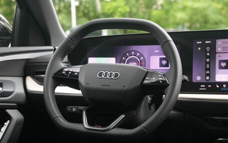 Audi Q5, 2026 год, 6 250 000 рублей, 15 фотография