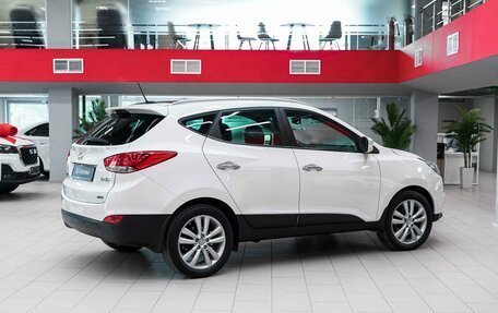 Hyundai ix35 I рестайлинг, 2012 год, 1 350 000 рублей, 2 фотография