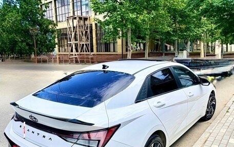 Hyundai Elantra, 2024 год, 2 200 000 рублей, 5 фотография