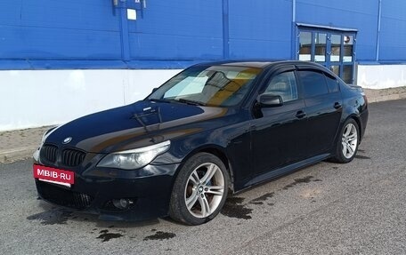BMW 5 серия, 2004 год, 920 000 рублей, 2 фотография