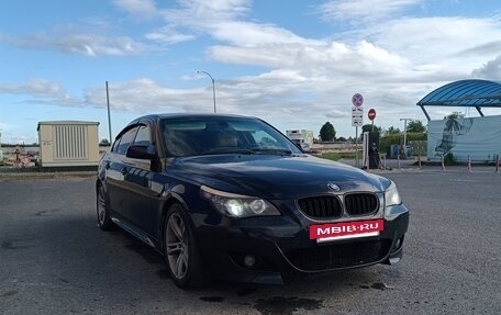 BMW 5 серия, 2004 год, 920 000 рублей, 4 фотография