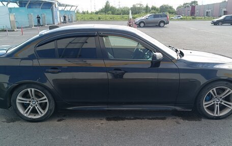 BMW 5 серия, 2004 год, 920 000 рублей, 11 фотография