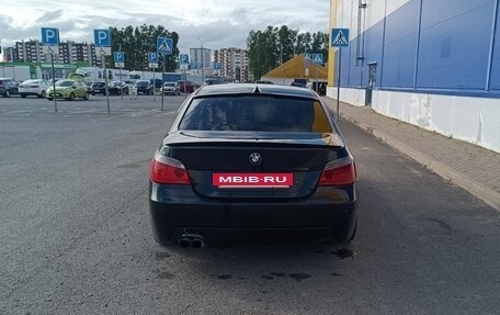 BMW 5 серия, 2004 год, 920 000 рублей, 8 фотография