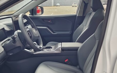 Toyota RAV4, 2026 год, 3 790 000 рублей, 12 фотография