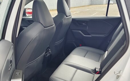 Toyota RAV4, 2026 год, 3 790 000 рублей, 21 фотография