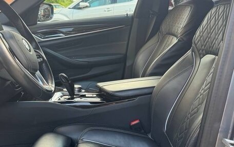 BMW 5 серия, 2019 год, 3 950 000 рублей, 5 фотография
