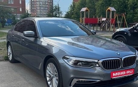 BMW 5 серия, 2019 год, 3 950 000 рублей, 12 фотография
