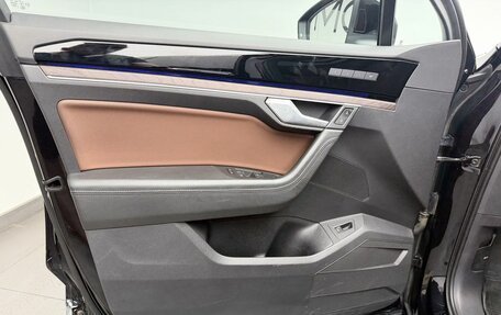 Volkswagen Touareg III, 2020 год, 4 950 000 рублей, 8 фотография