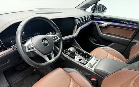 Volkswagen Touareg III, 2020 год, 4 950 000 рублей, 7 фотография