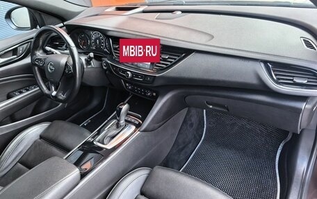 Opel Insignia II рестайлинг, 2018 год, 1 999 000 рублей, 10 фотография