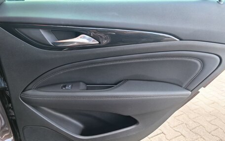 Opel Insignia II рестайлинг, 2018 год, 1 999 000 рублей, 14 фотография