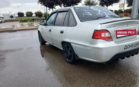 Daewoo Nexia I рестайлинг, 2008 год, 130 000 рублей, 3 фотография