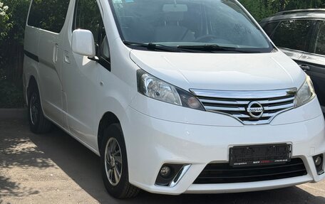Nissan NV200, 2018 год, 2 400 000 рублей, 7 фотография