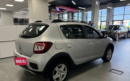 Renault Sandero II рестайлинг, 2017 год, 899 000 рублей, 5 фотография