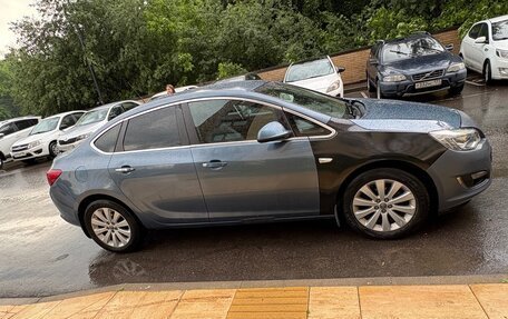 Opel Astra J, 2012 год, 520 000 рублей, 3 фотография