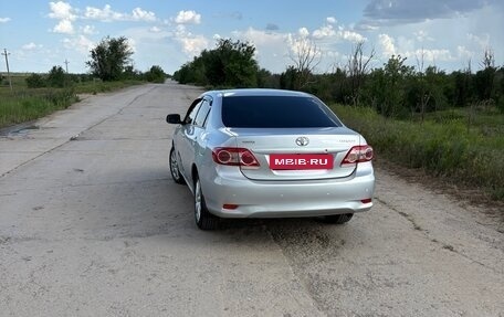 Toyota Corolla, 2011 год, 1 050 000 рублей, 2 фотография