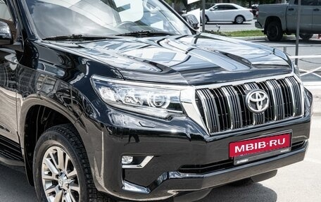 Toyota Land Cruiser Prado 150 рестайлинг 2, 2018 год, 4 800 000 рублей, 6 фотография