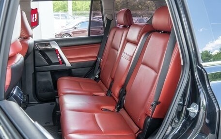 Toyota Land Cruiser Prado 150 рестайлинг 2, 2018 год, 4 800 000 рублей, 12 фотография