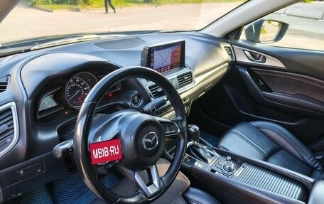 Mazda 3, 2018 год, 1 480 000 рублей, 15 фотография