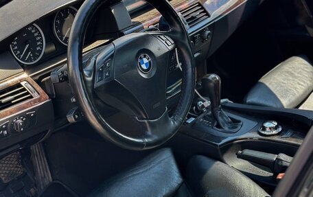 BMW 5 серия, 2004 год, 850 000 рублей, 8 фотография