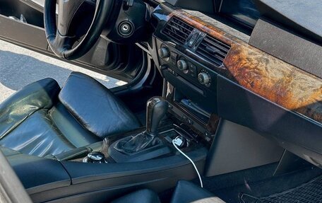 BMW 5 серия, 2004 год, 850 000 рублей, 9 фотография