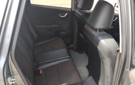 Honda Fit Shuttle I рестайлинг, 2011 год, 815 000 рублей, 4 фотография