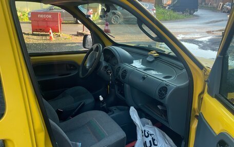 Renault Kangoo II рестайлинг, 2000 год, 150 000 рублей, 3 фотография