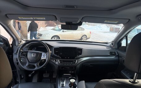 Honda Pilot III рестайлинг, 2021 год, 2 200 000 рублей, 5 фотография