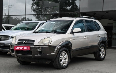 Hyundai Tucson III, 2006 год, 887 000 рублей, 2 фотография