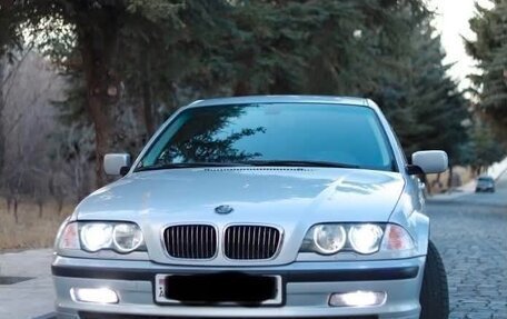 BMW 3 серия, 2000 год, 750 000 рублей, 1 фотография