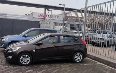 Hyundai Solaris II рестайлинг, 2014 год, 1 140 000 рублей, 11 фотография
