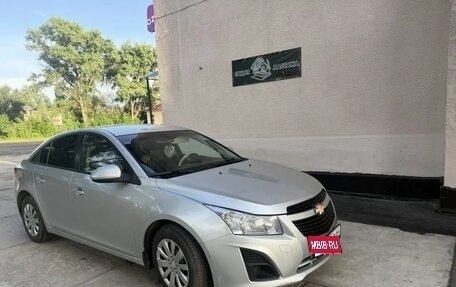 Chevrolet Cruze II, 2013 год, 850 000 000 рублей, 4 фотография