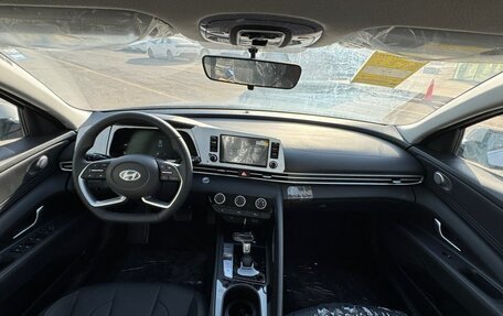Hyundai Elantra, 2026 год, 1 840 000 рублей, 16 фотография