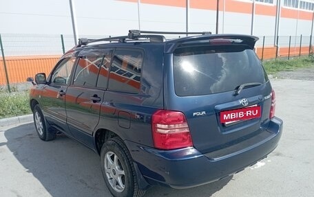 Toyota Kluger I, 2002 год, 890 000 рублей, 4 фотография