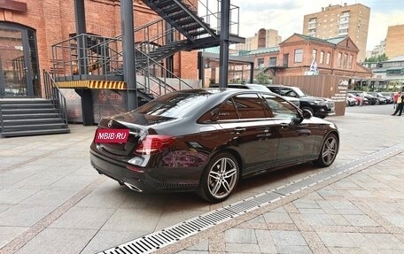 Mercedes-Benz E-Класс, 2018 год, 4 300 000 рублей, 4 фотография