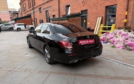 Mercedes-Benz E-Класс, 2018 год, 4 300 000 рублей, 7 фотография