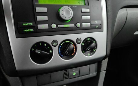 Ford Focus II рестайлинг, 2005 год, 349 000 рублей, 15 фотография