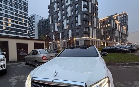 Mercedes-Benz E-Класс, 2019 год, 5 200 000 рублей, 2 фотография