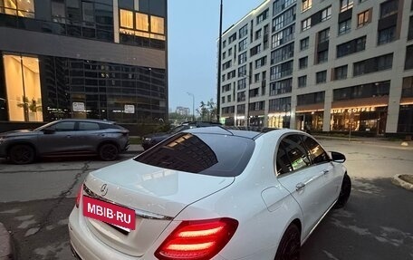 Mercedes-Benz E-Класс, 2019 год, 5 200 000 рублей, 5 фотография
