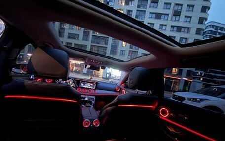 Mercedes-Benz E-Класс, 2019 год, 5 200 000 рублей, 17 фотография