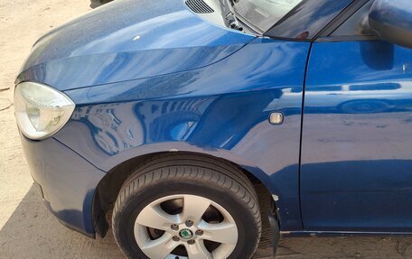 Skoda Fabia II, 2009 год, 350 000 рублей, 2 фотография