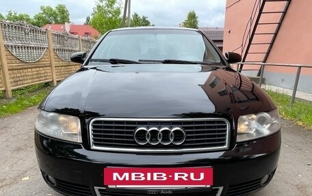 Audi A4, 2004 год, 560 000 рублей, 5 фотография