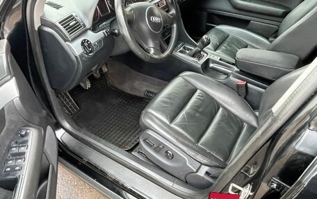 Audi A4, 2004 год, 560 000 рублей, 16 фотография