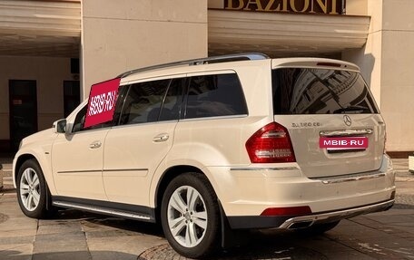 Mercedes-Benz GL-Класс, 2012 год, 2 700 000 рублей, 9 фотография