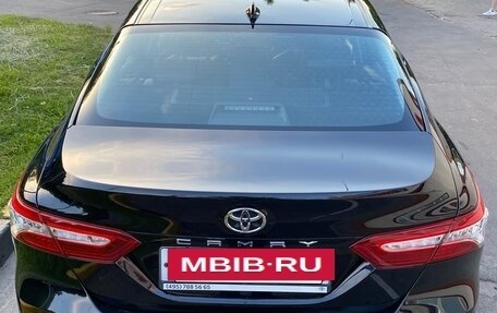 Toyota Camry, 2021 год, 3 190 000 рублей, 7 фотография